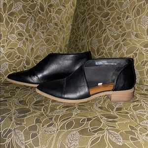 Faux leather cutout bootie universal thread